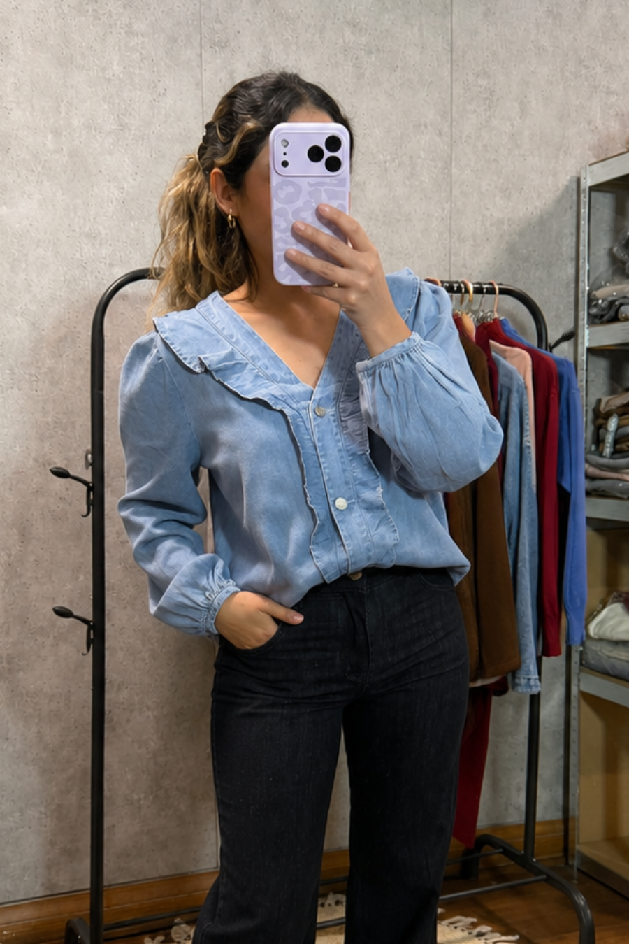 Blusa mezclilla con vuelitos "Clara"