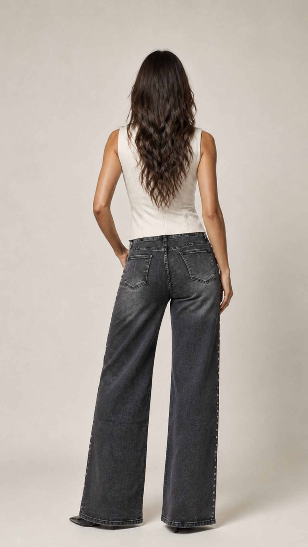 Jeans "Tachas" Mezclilla Osucra