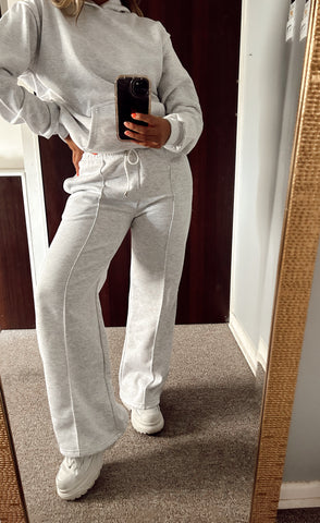 Conjunto Palazzo “Gris Perla”